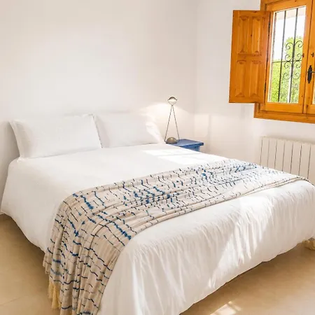 Mediterranean Villa, Private Pool , Chill-out , Bbq Villa *