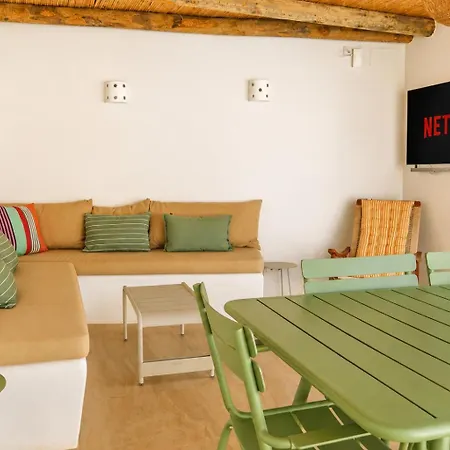 Mediterranean Villa, Private Pool , Chill-out , Bbq Villa *